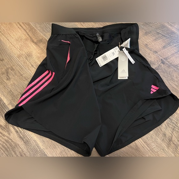 ADIDAS HIIT 2-In-1 Shorts. Collection Curated By Cody Rigsby. $55 Retail. XXL - Picture 2 of 7